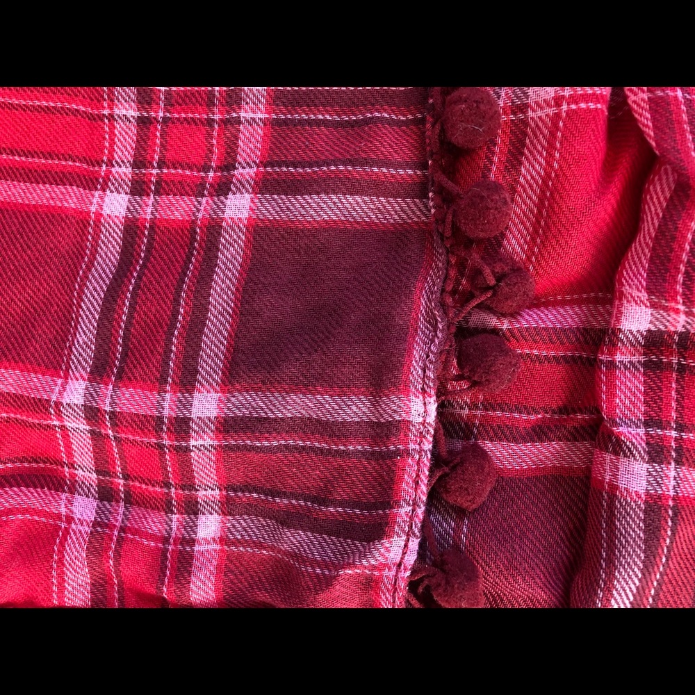 Plaid scarf - Picture 3 of 3